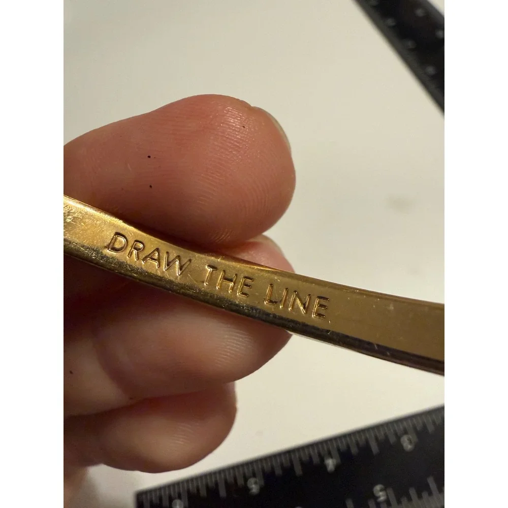 Kate Spade New York Draw The Line Black Enamel Gold Tone Bangle Bracelet - Picture 3 of 4